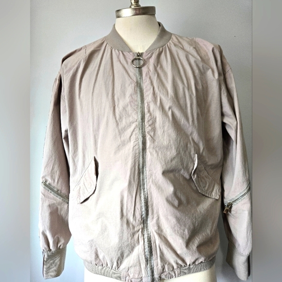 KOllAR Lightweight Mens Cream Zippered Bomber Jacket. Size Medium - Picture 1 of 16